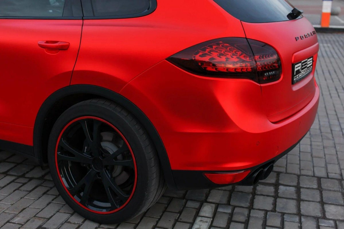 Красный матовый хром Hexis