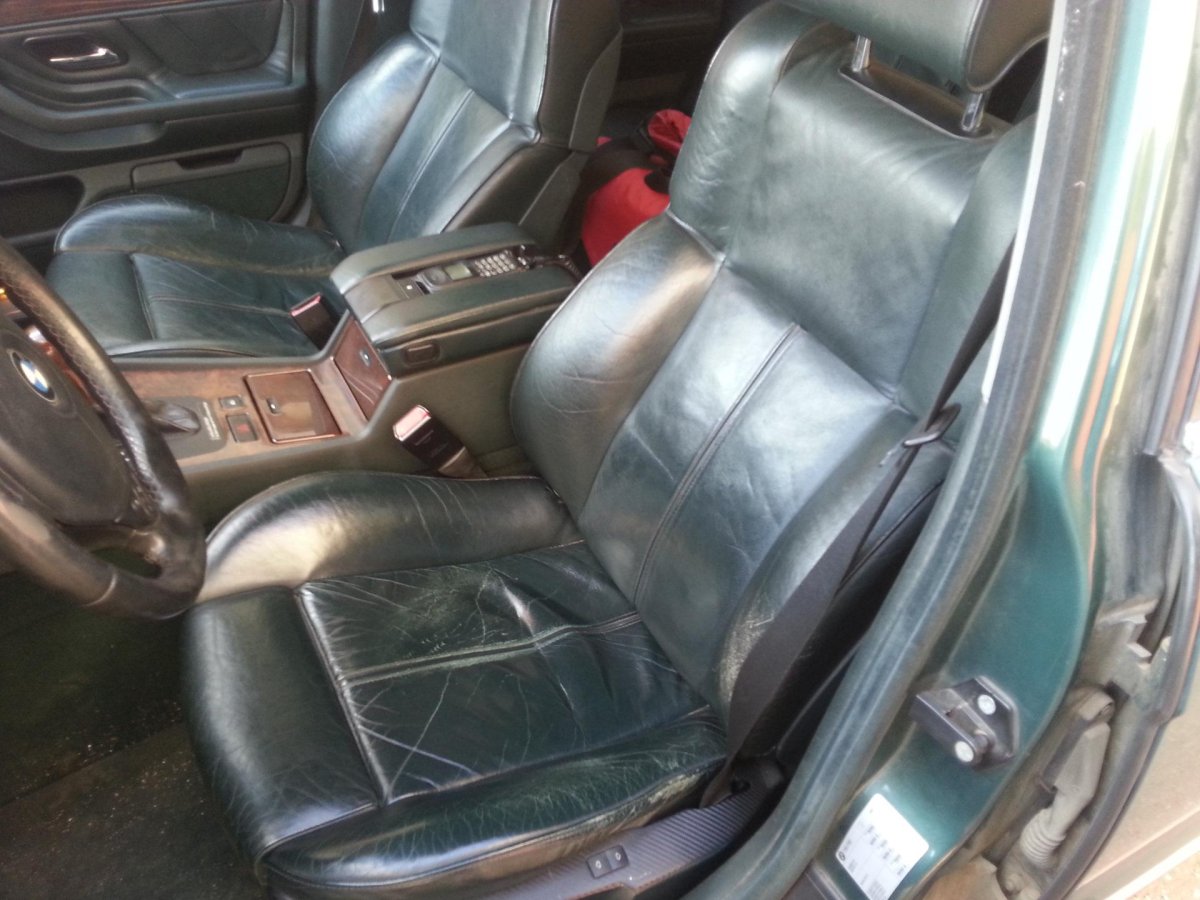 Салон BMW e38 зеленый