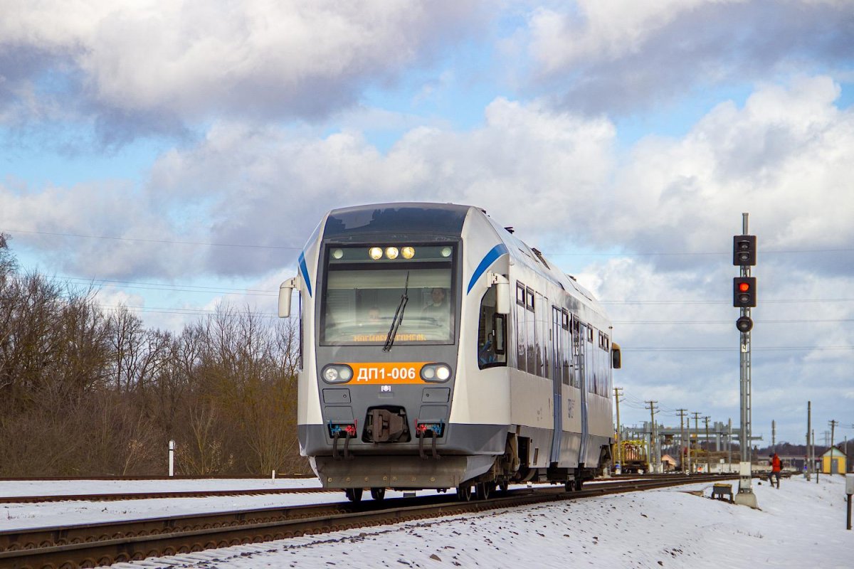Дизель поезд