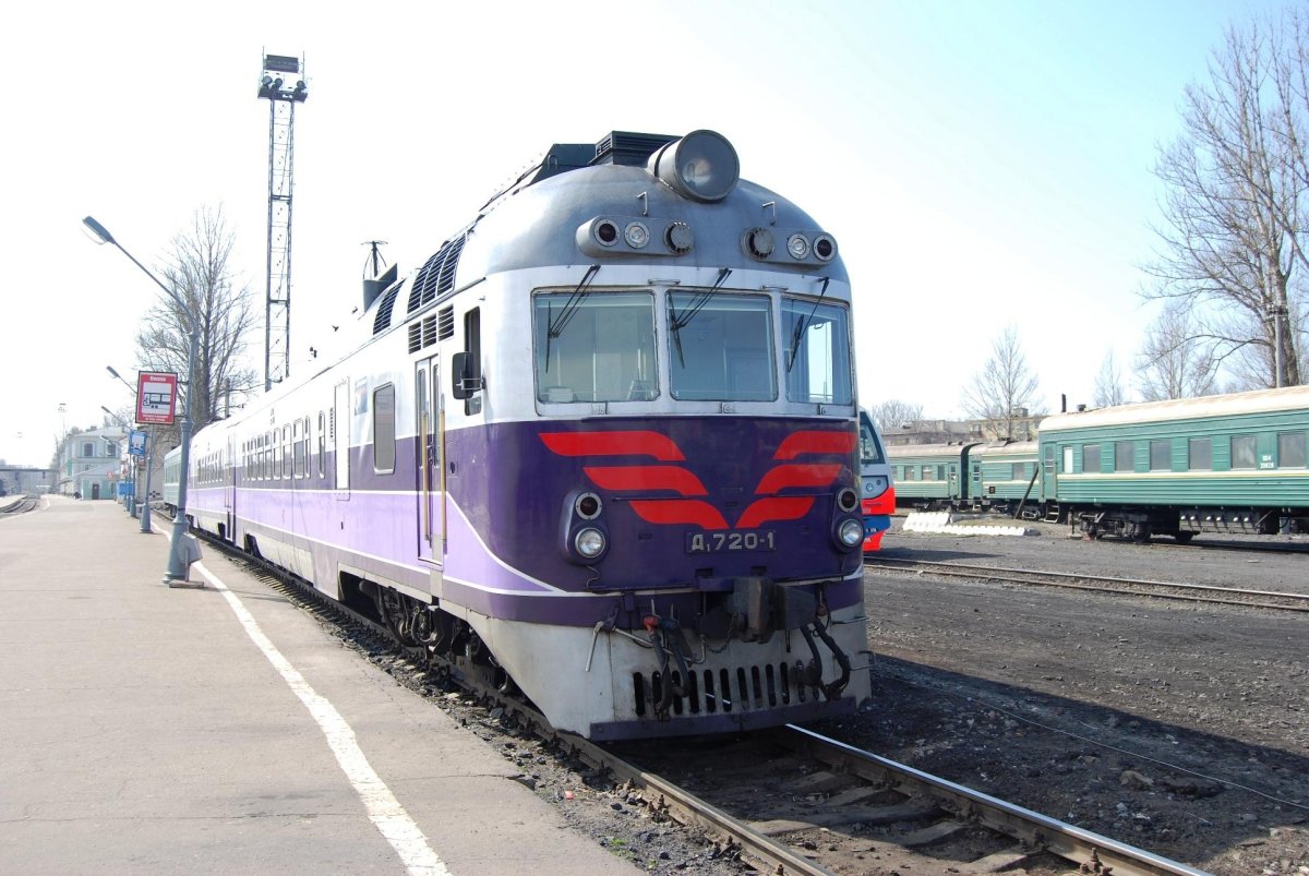 Дизель-поезд д1-720