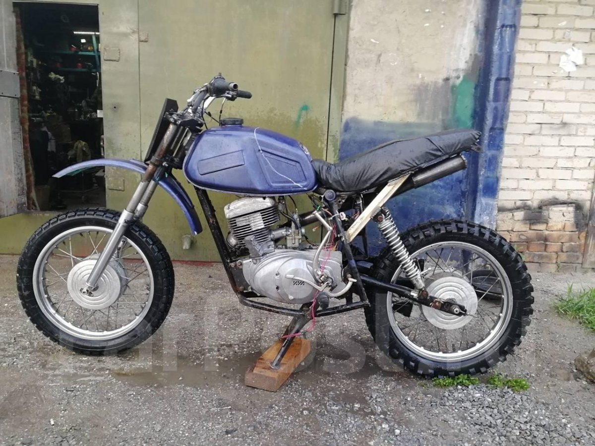 Кроссовый мотоцикл ИЖ Планета 5