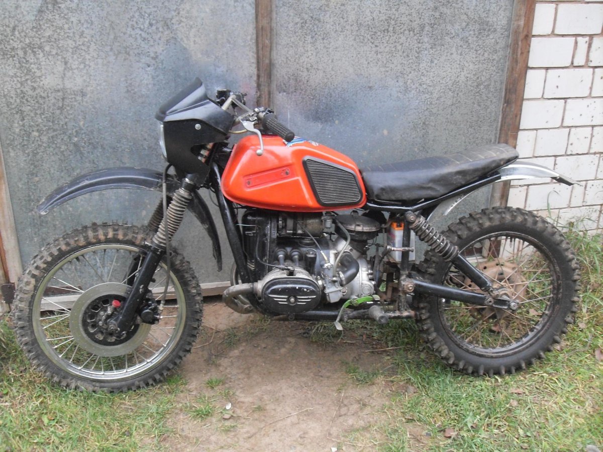 Мотоцикл Урал кросс эндуро