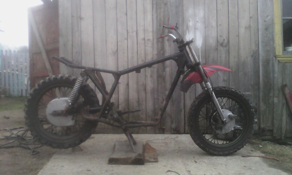 ИЖ кросс рама