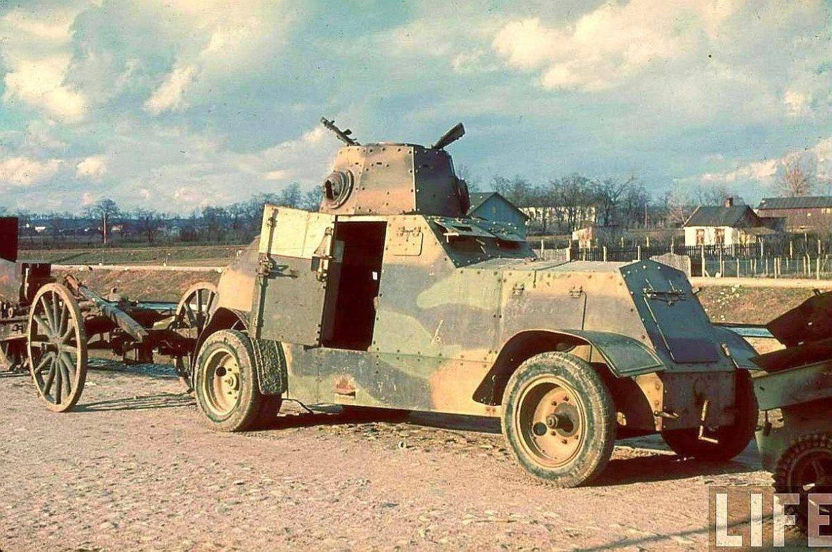 Бронеавтомобиль WZ-29 Ursus