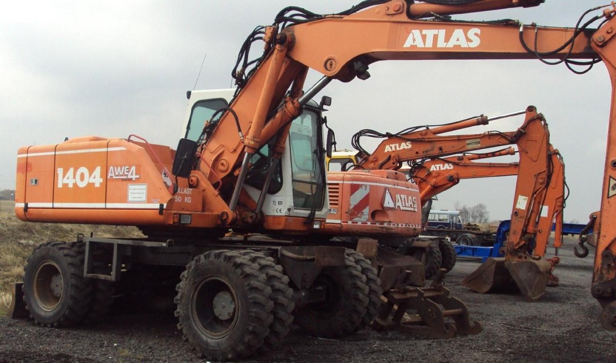 Экскаватор атлас 1304