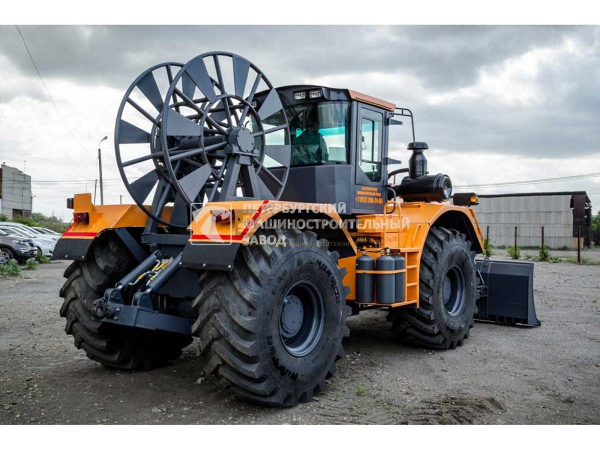Бульдозер колёсный универсальный Станислав-704-04-БКУ