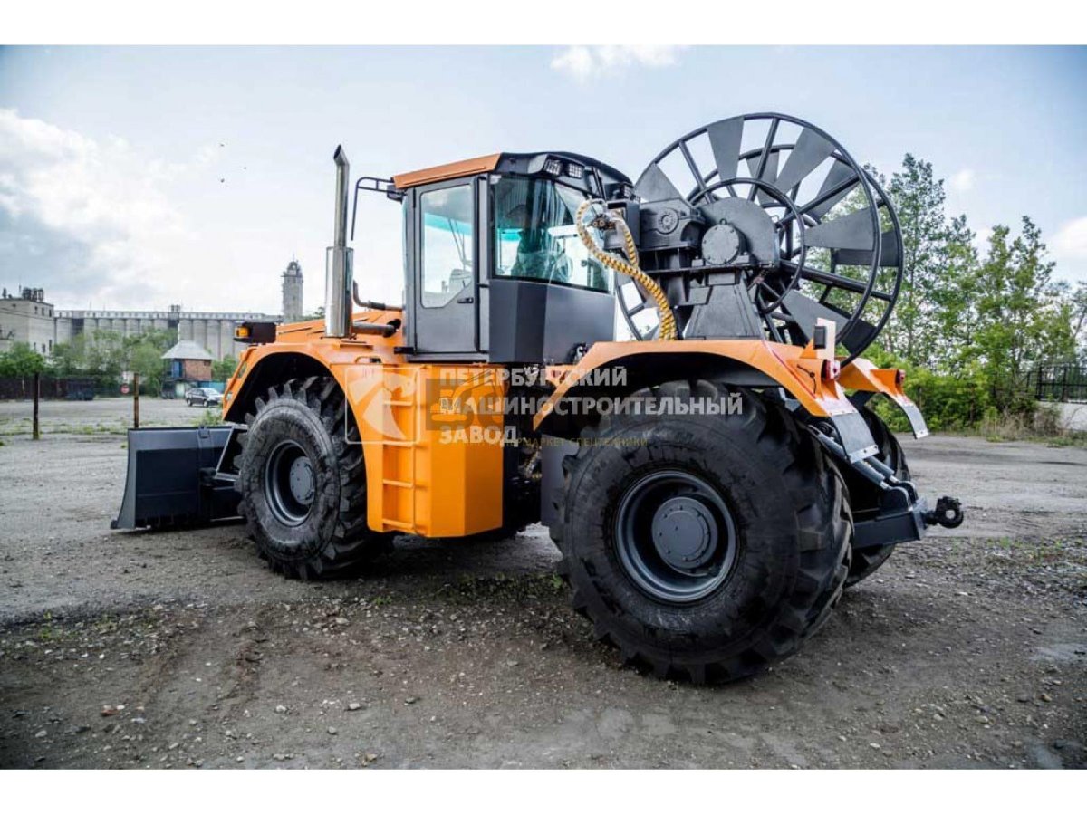 Станислав 704 трактор