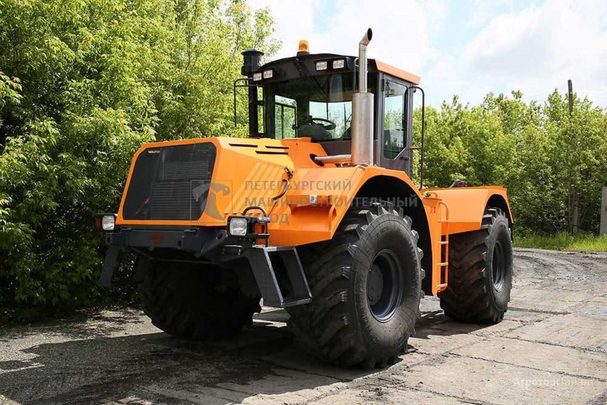 Трактор Кировец к 704