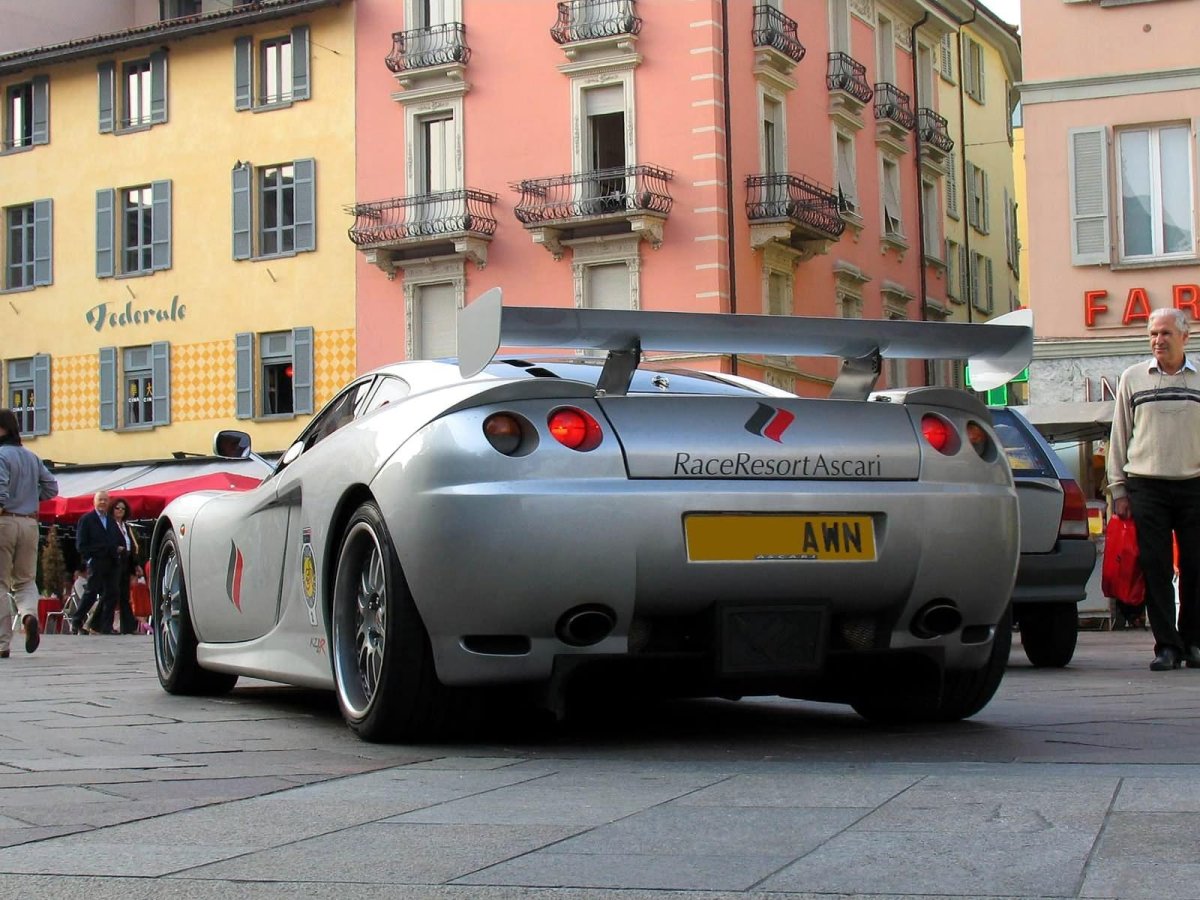 . Ascari kz1-r (2005)