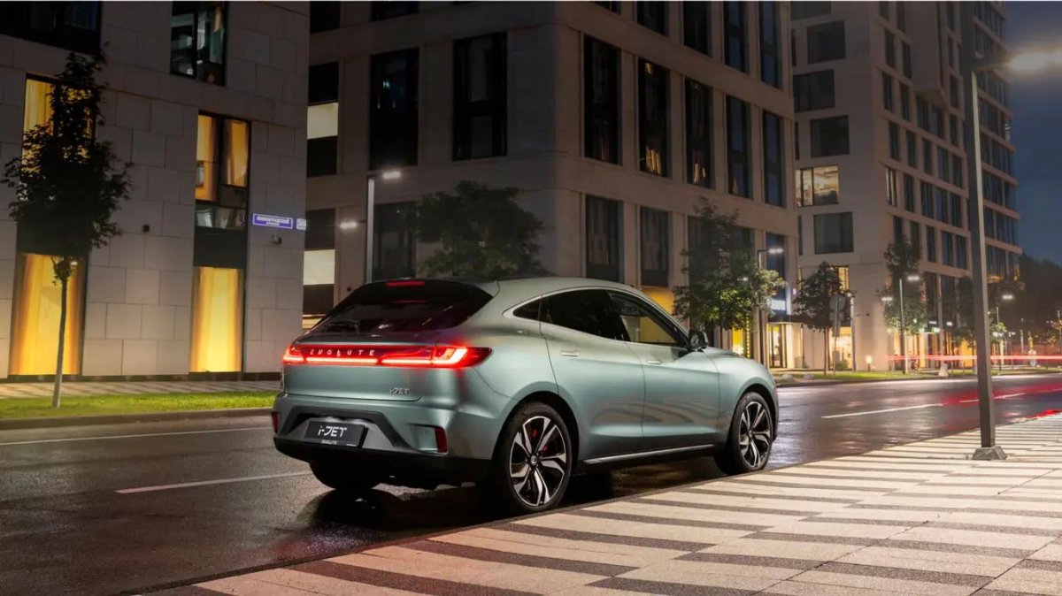 Эволют электромобиль i Jet