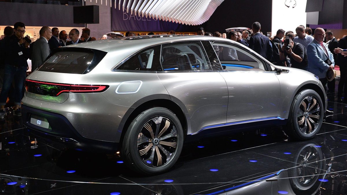 New Electro Crossover Mercedes