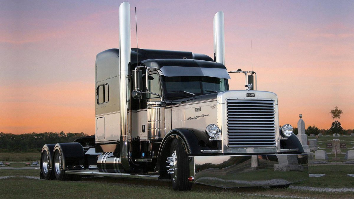 Грузовик Peterbilt 379