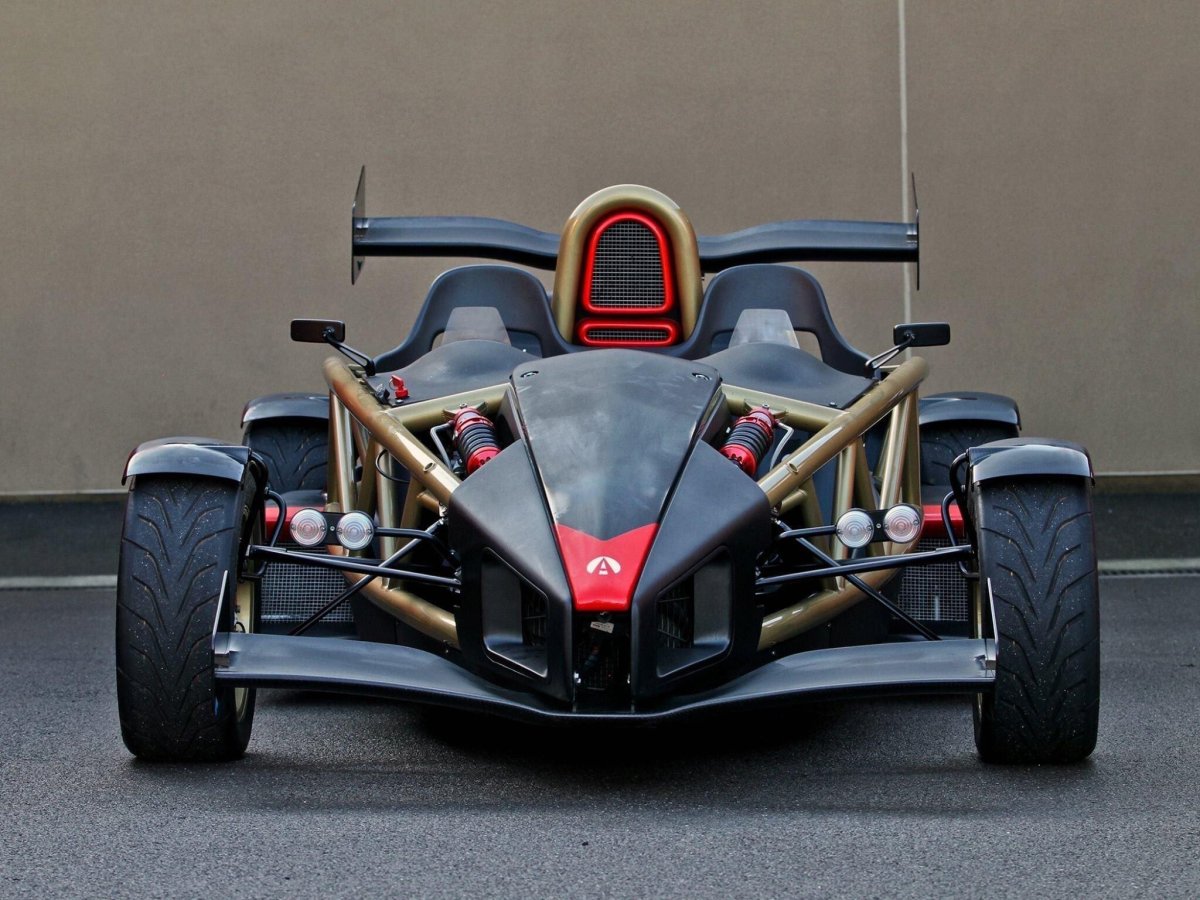 Ariel Atom v8
