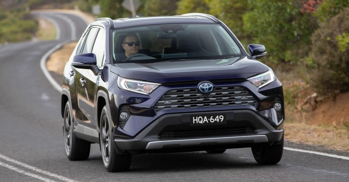 Тойота rav4 2019
