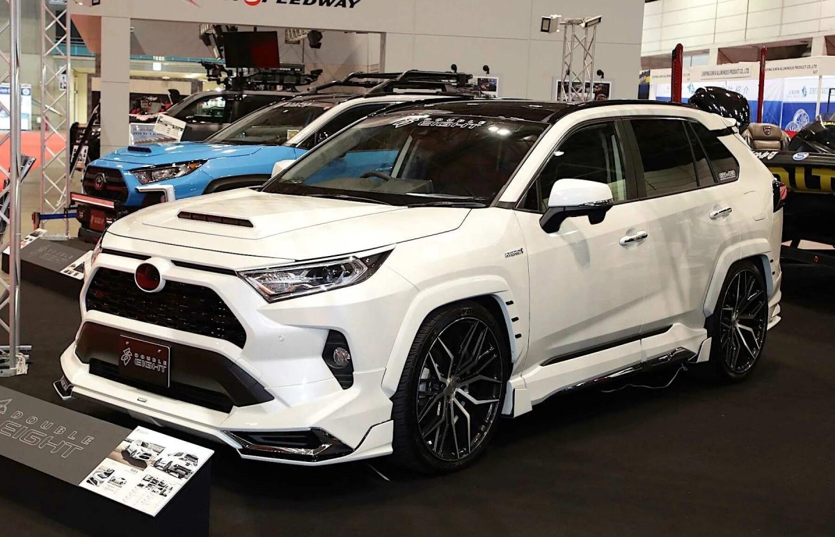 Rav4 Khann