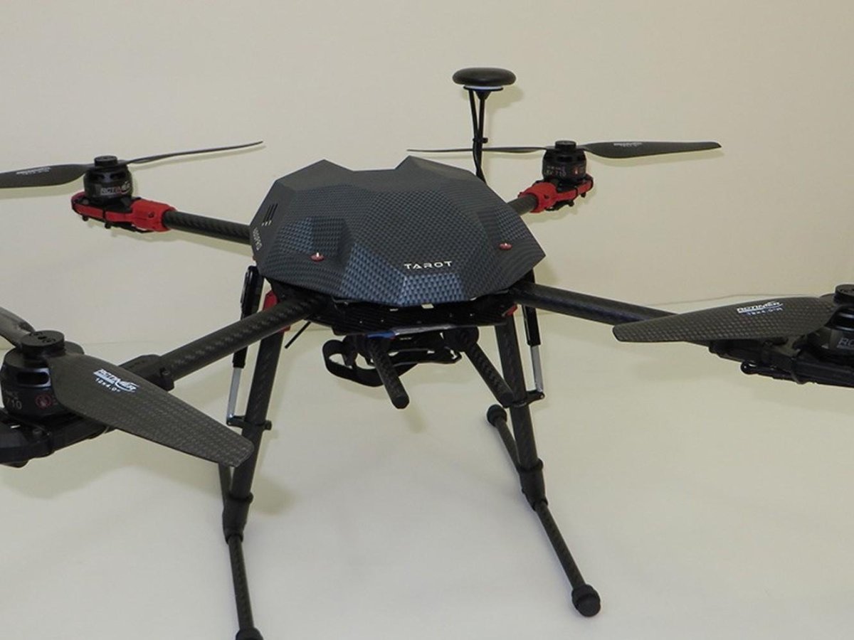 Квадрокоптер Тарот 680 про