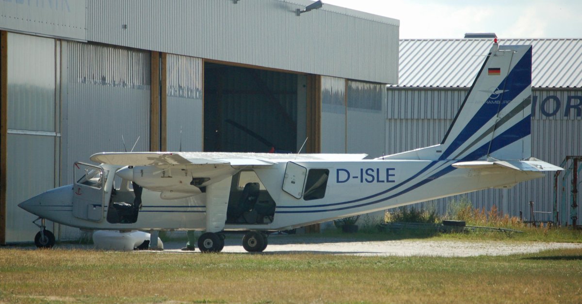 Бриттен-Норман Айлендер самолет