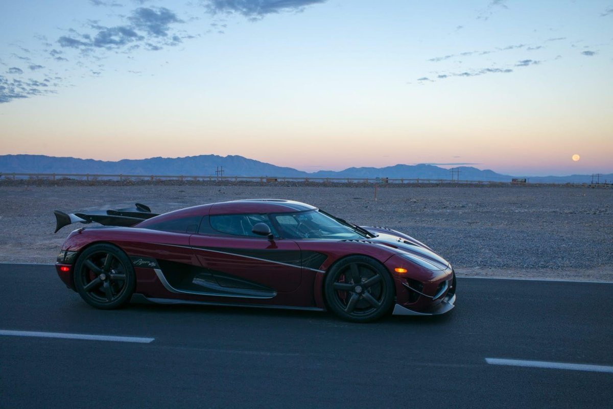 Гиперкар Koenigsegg Agera RS