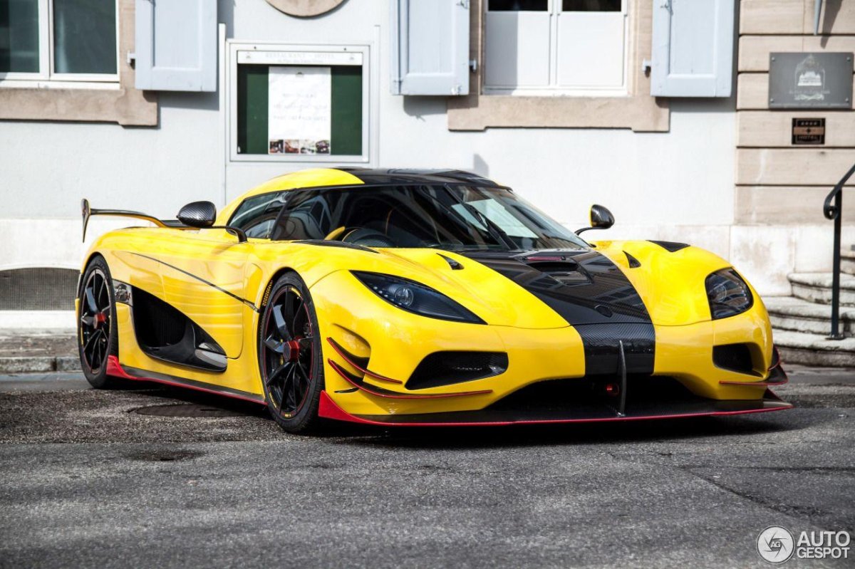 Кенигсегг Agera RS