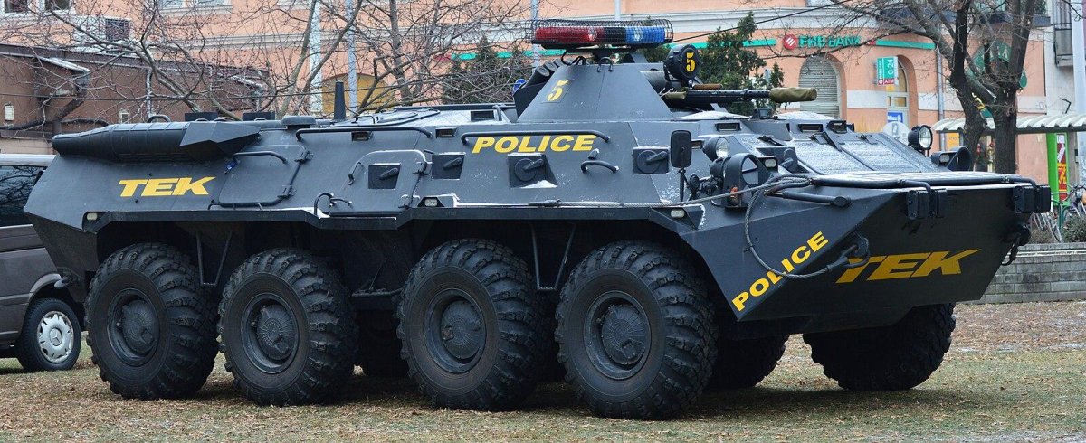 БТР-80 бронетранспортёр