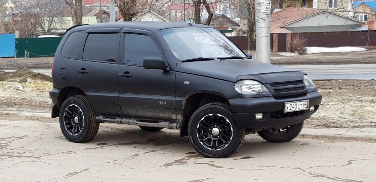 Шевроле Нива обвес 2006