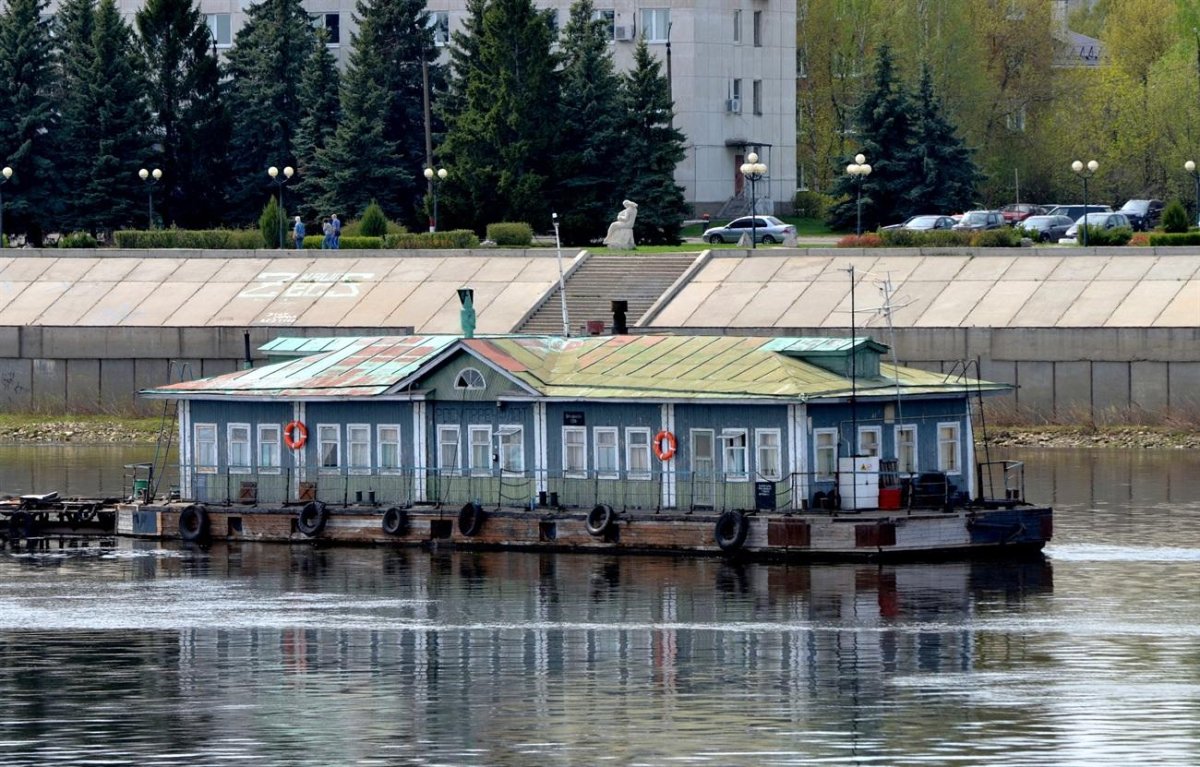 Брандвахта проект 95