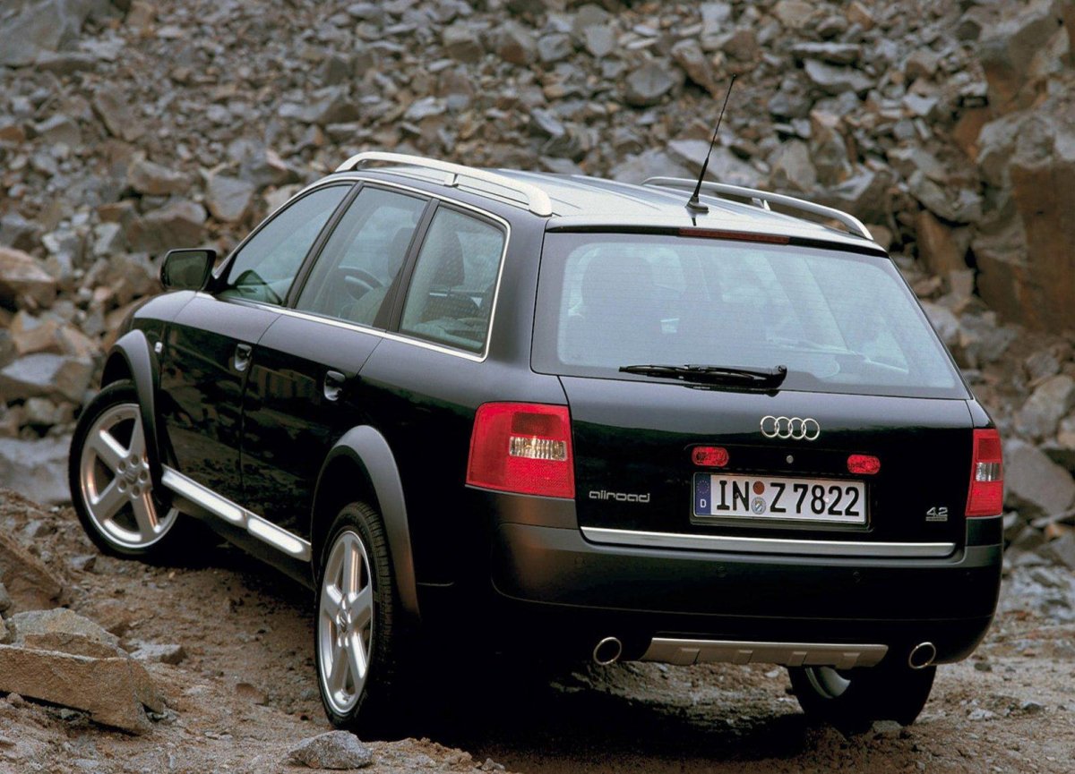Ауди а4 Аллроад 2000