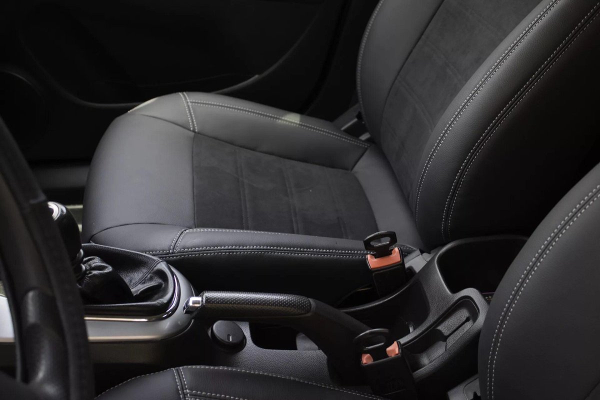 Алькантара Шевроле Круз