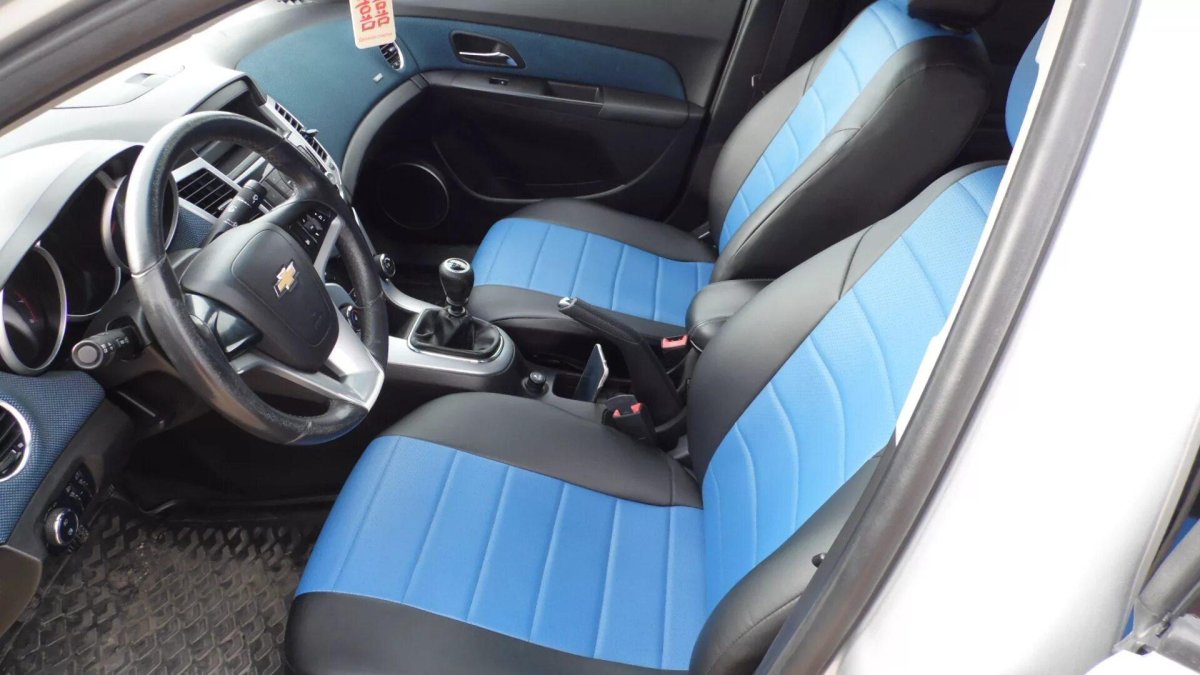 Чехлы на Шевроле Круз седан 2012