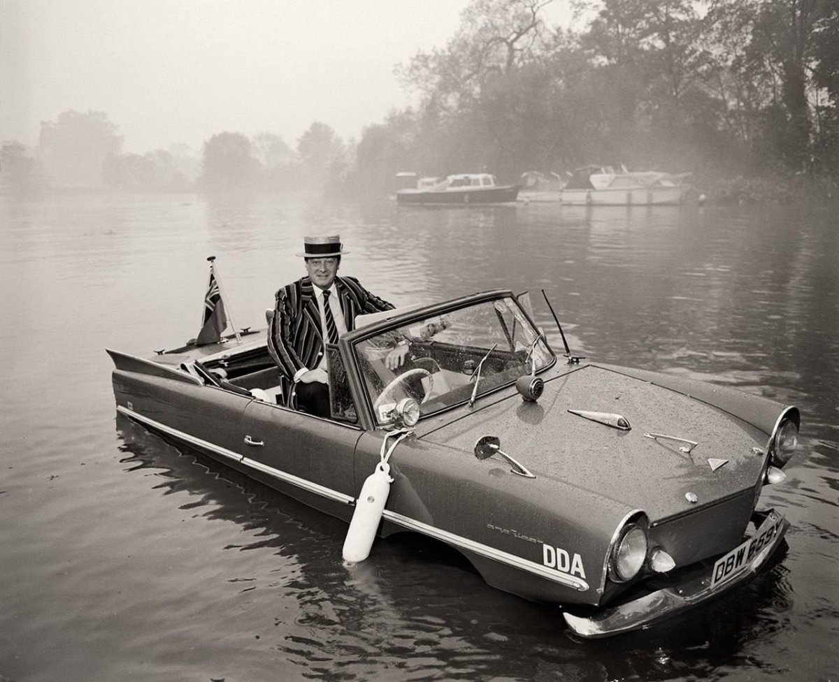 Автомобиль-амфибия Amphicar