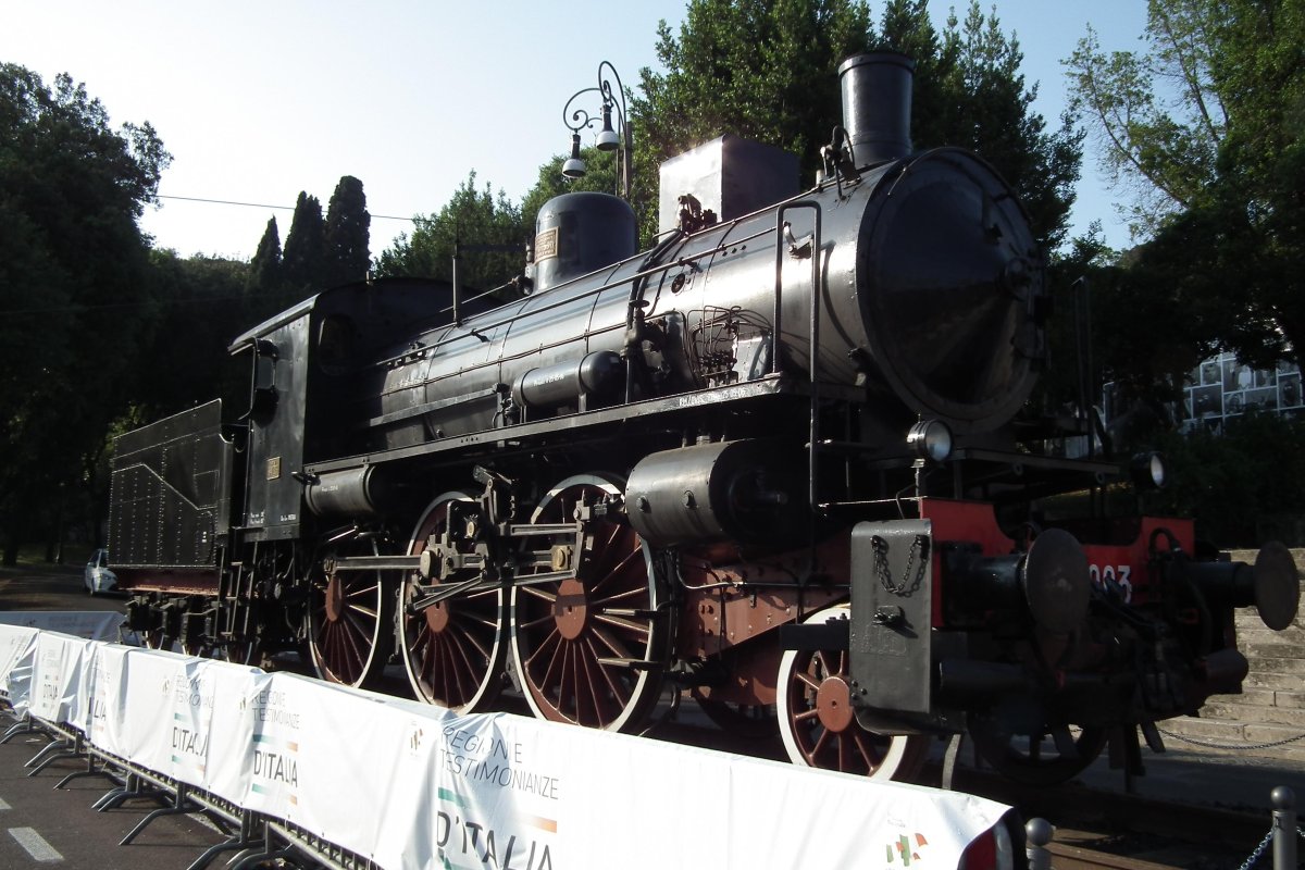 Паровоз Феликс Дзержинский