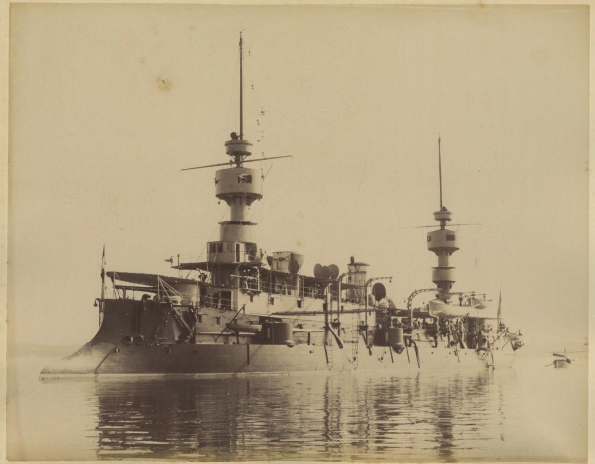 Крейсер Дюпюи де лом