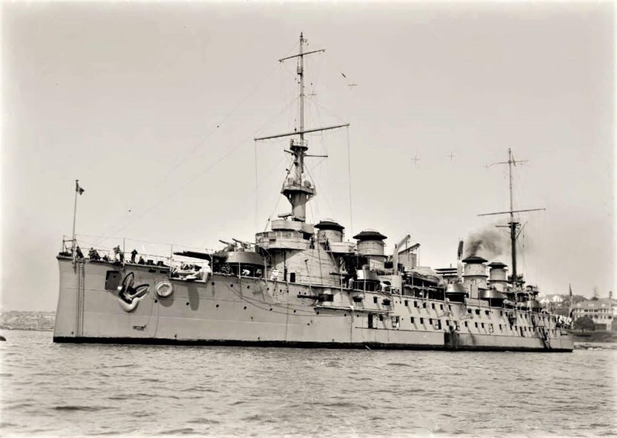 Броненосный крейсер Леон Гамбетта