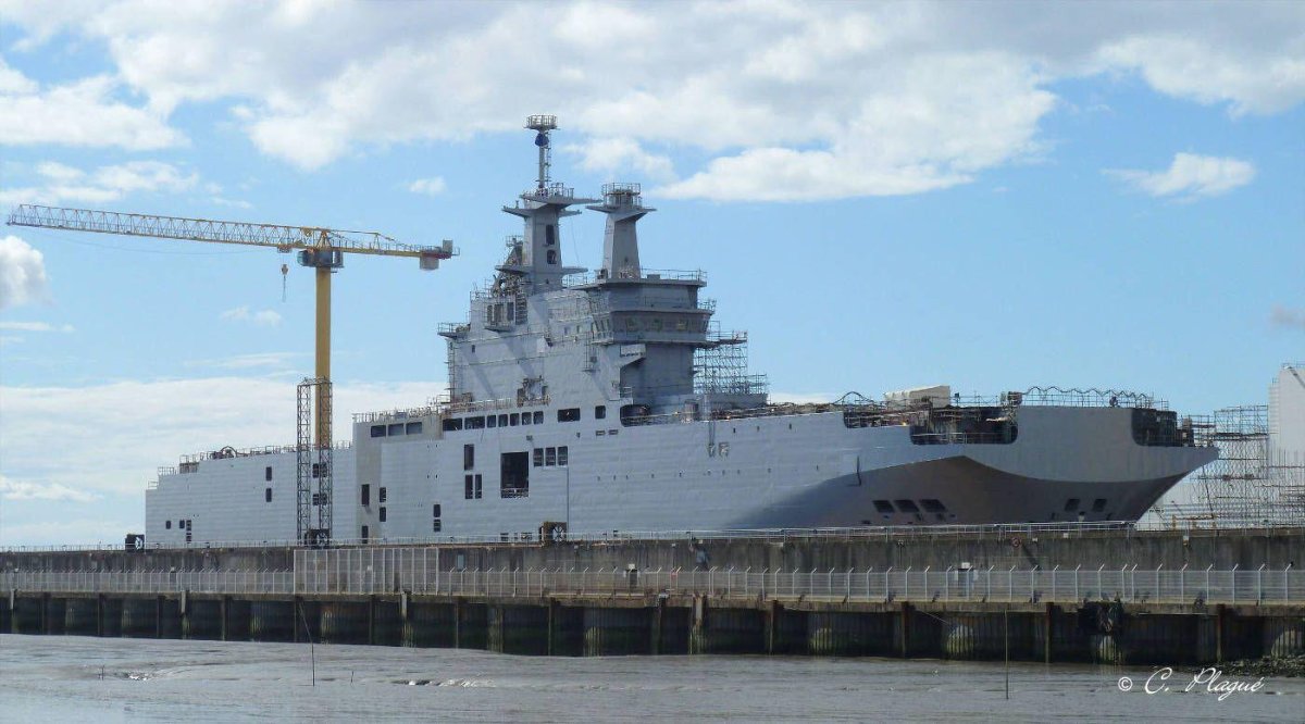 Сен-Назер верфь