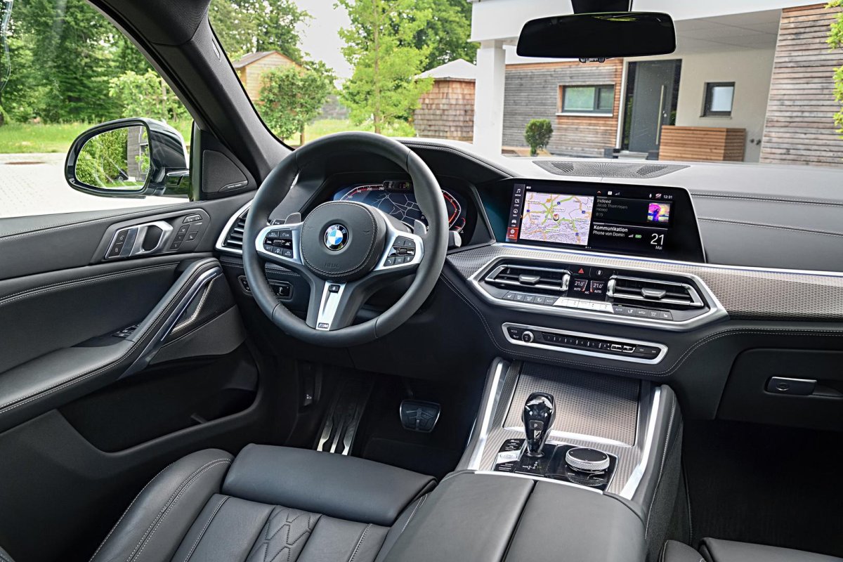 BMW x6 2021 салон