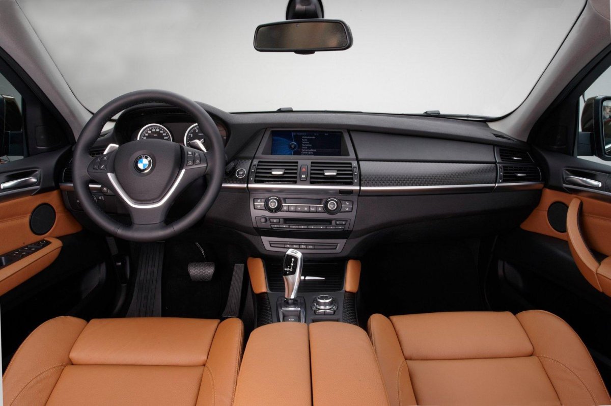 BMW x6 2012