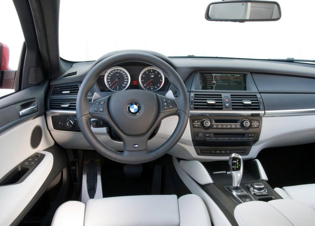 BMW x6 2009 салон