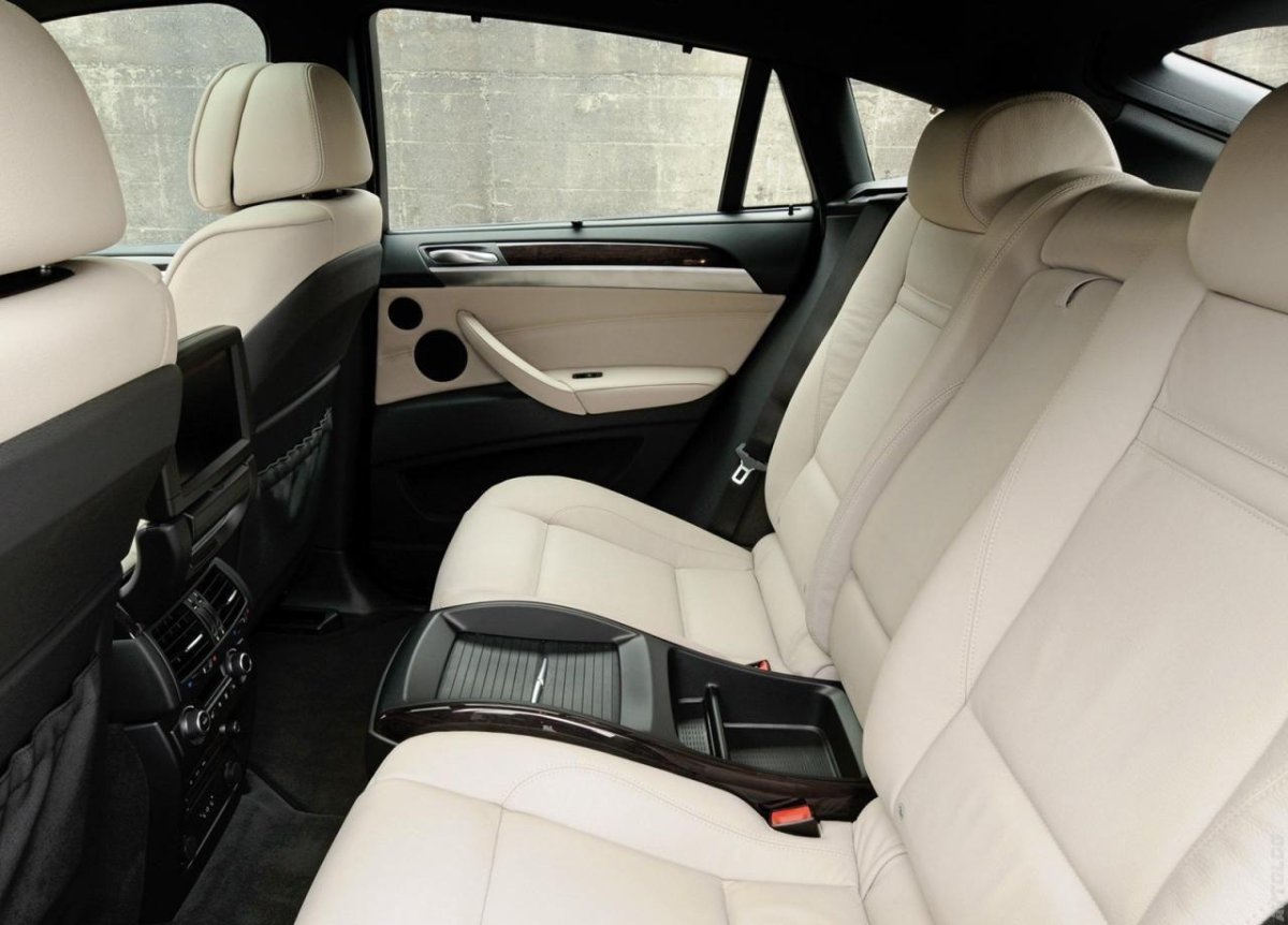 BMW x6 2008 салон
