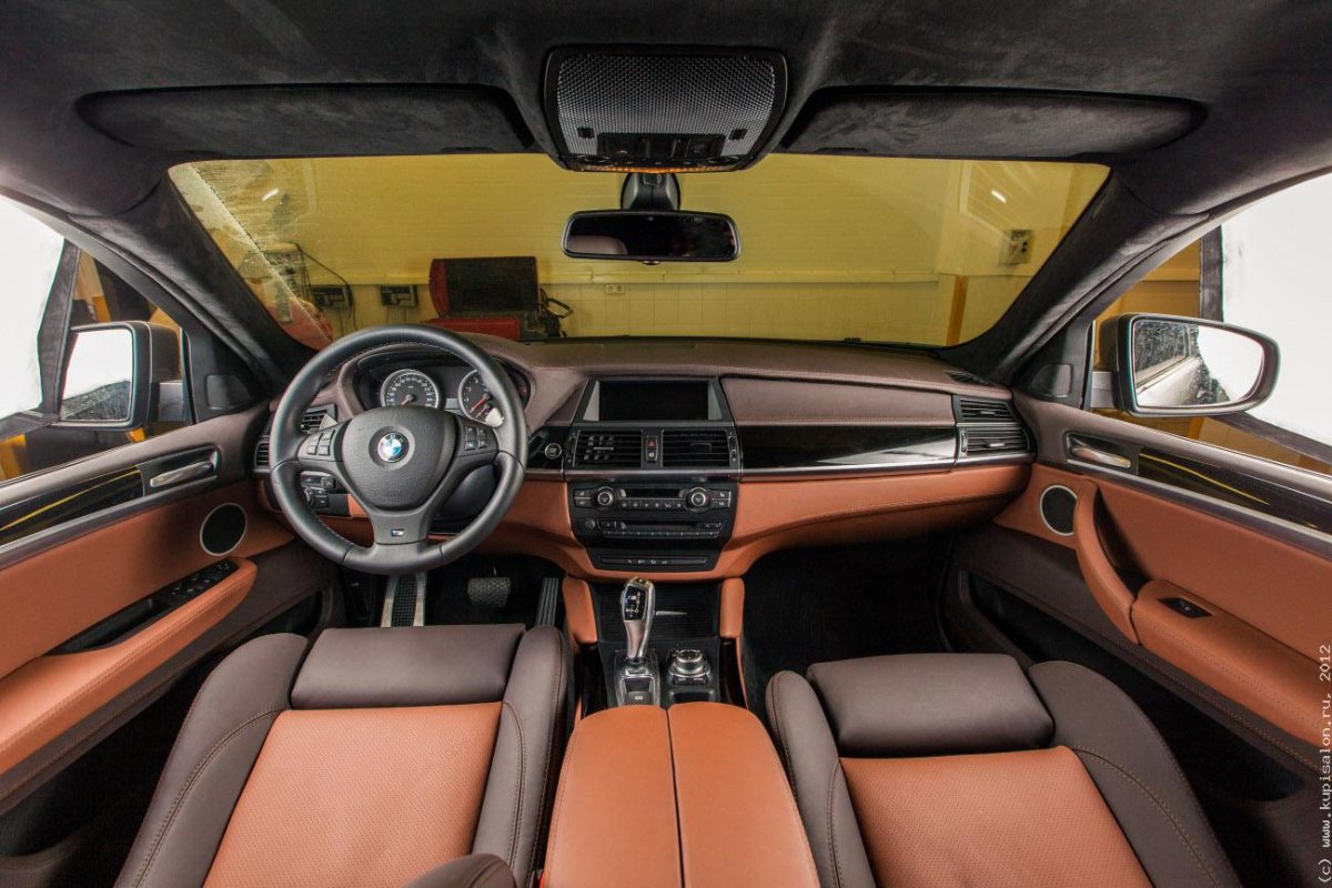 BMW x6 2021 салон