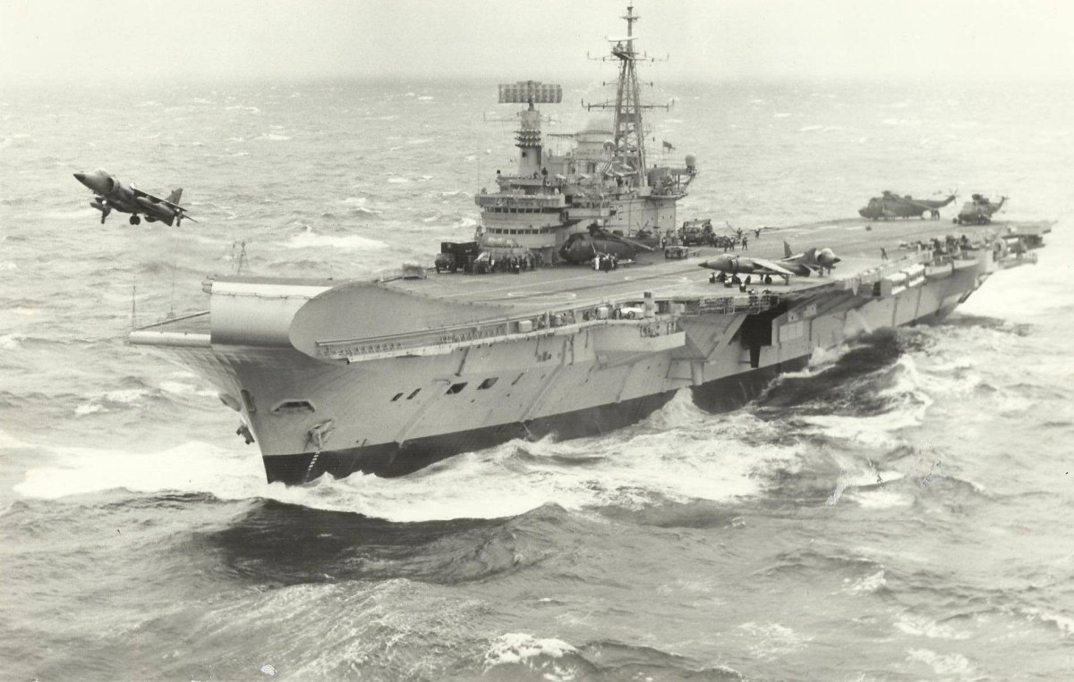 Авианосец Гермес 1919