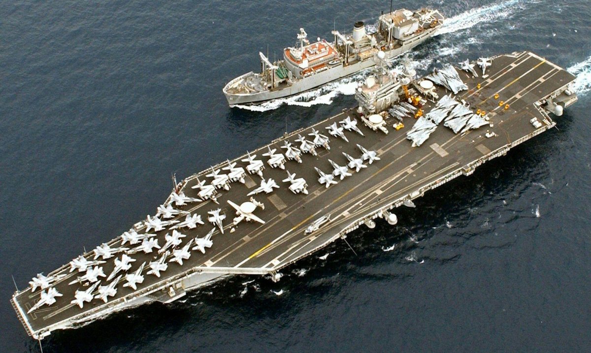 Шарль де Голль авианосец