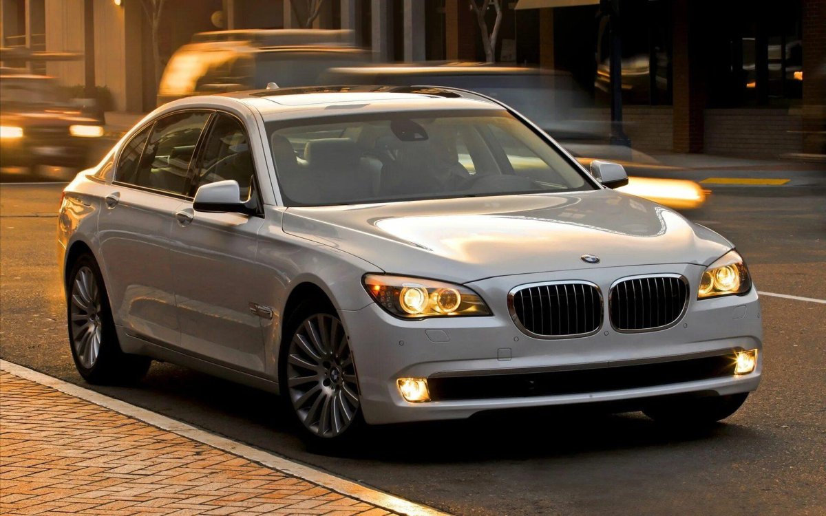 BMW 750li