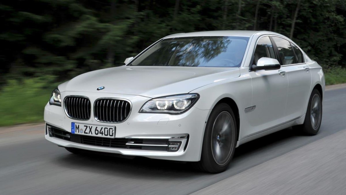 BMW 750d f01