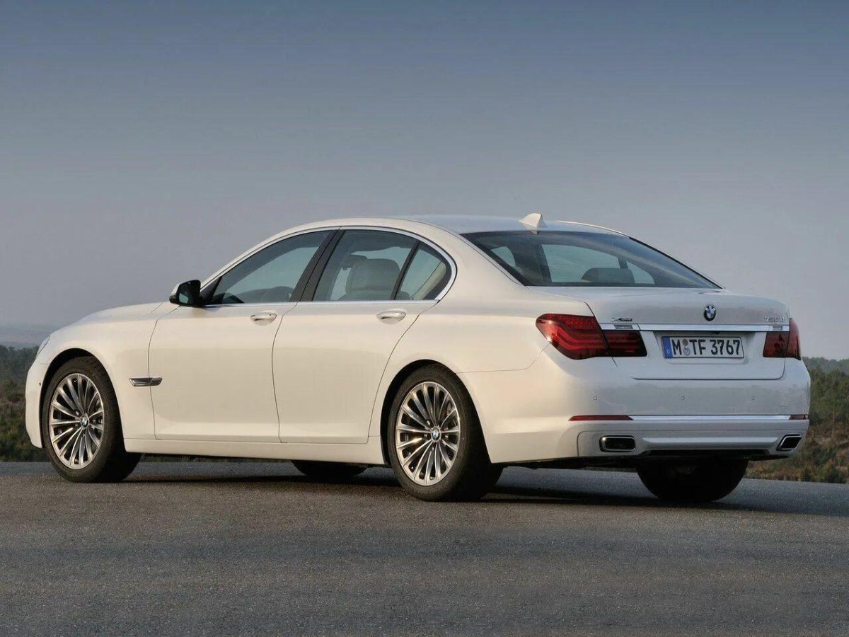 BMW 740i 2012