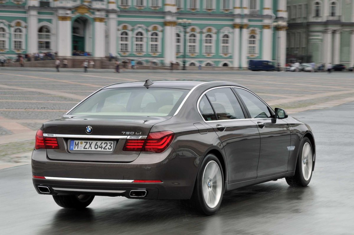 BMW 7 Series f01