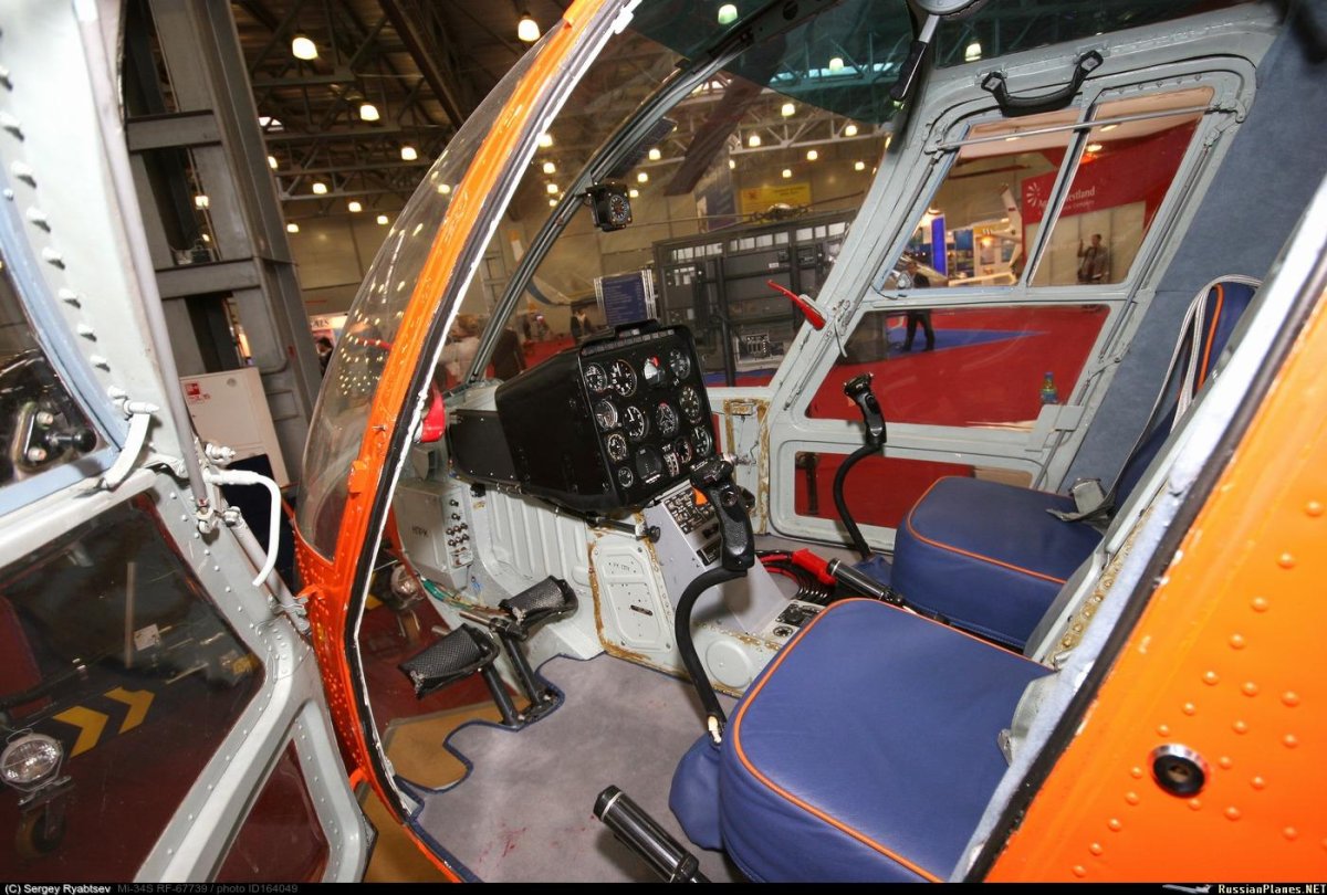 Ми-34 кабина