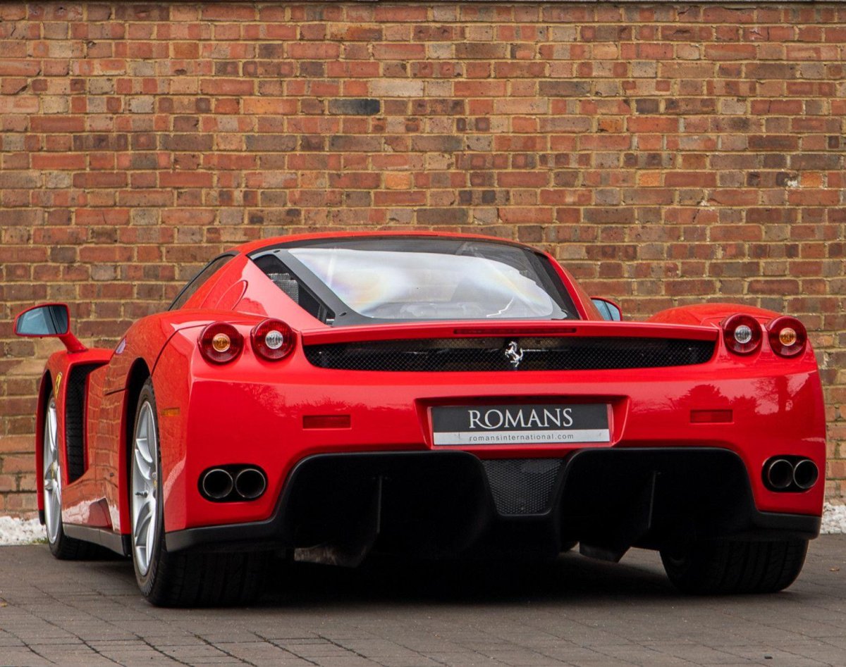 Феррари Энзо