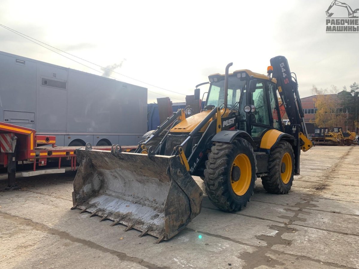 Трактор МСТ 544
