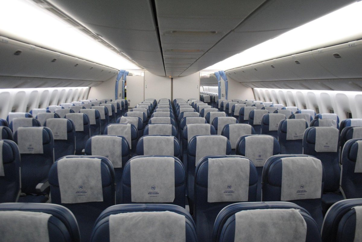 Boeing 767-200 салон