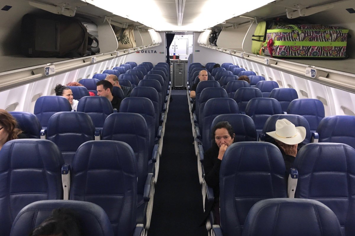 Боинг 737-800 салон